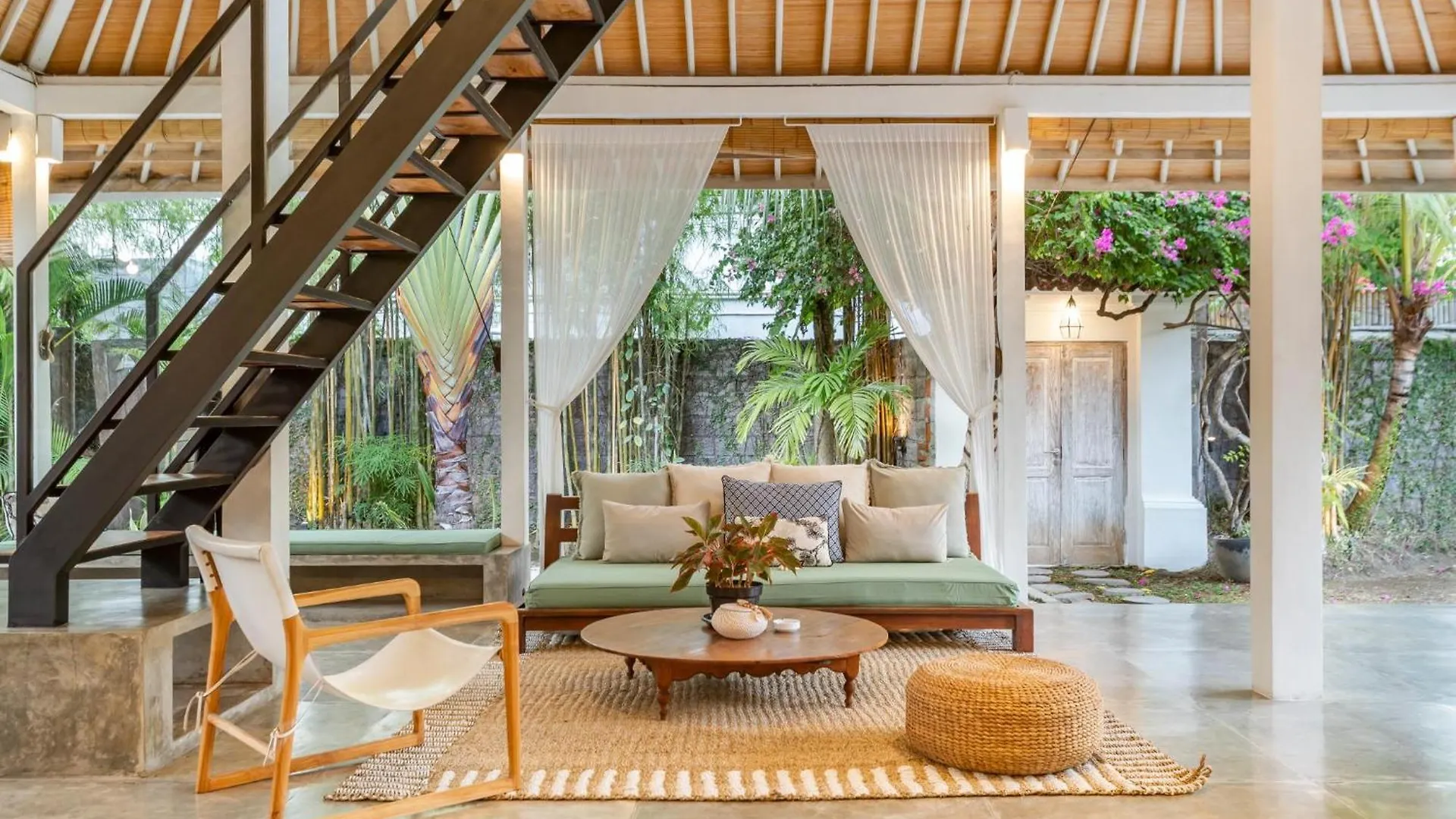 Villa Telma - Charming 2Br Villa In Central Seminyak, Walking Distance To Eat Street Indonezja