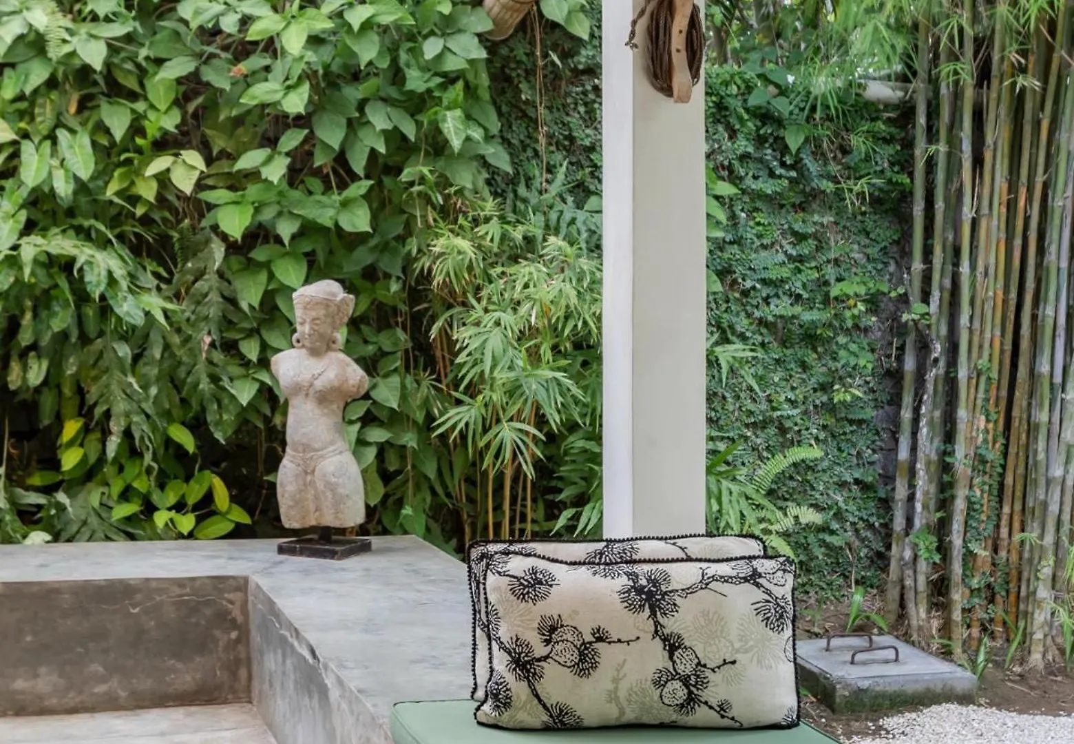 Villa Telma - Charming 2Br Villa In Central Seminyak, Walking Distance To Eat Street