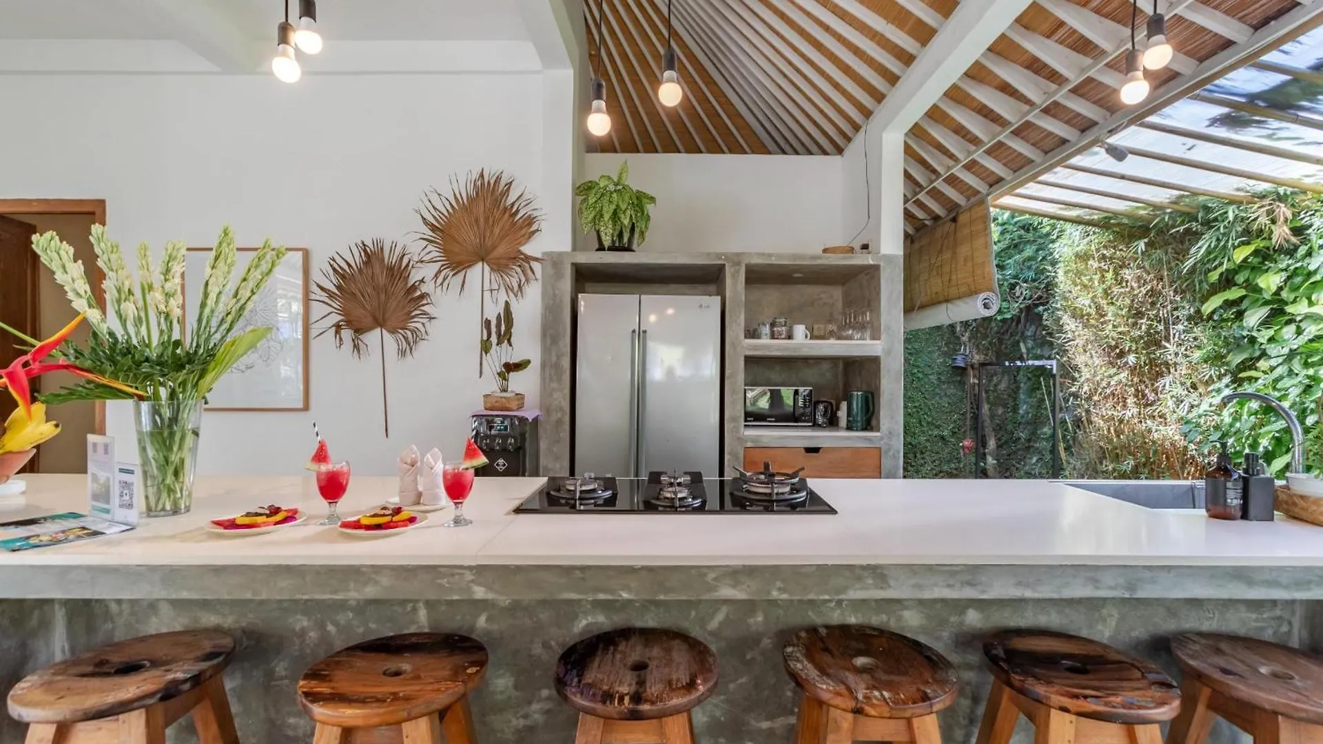 Villa Telma - Charming 2Br Villa In Central Seminyak, Walking Distance To Eat Street