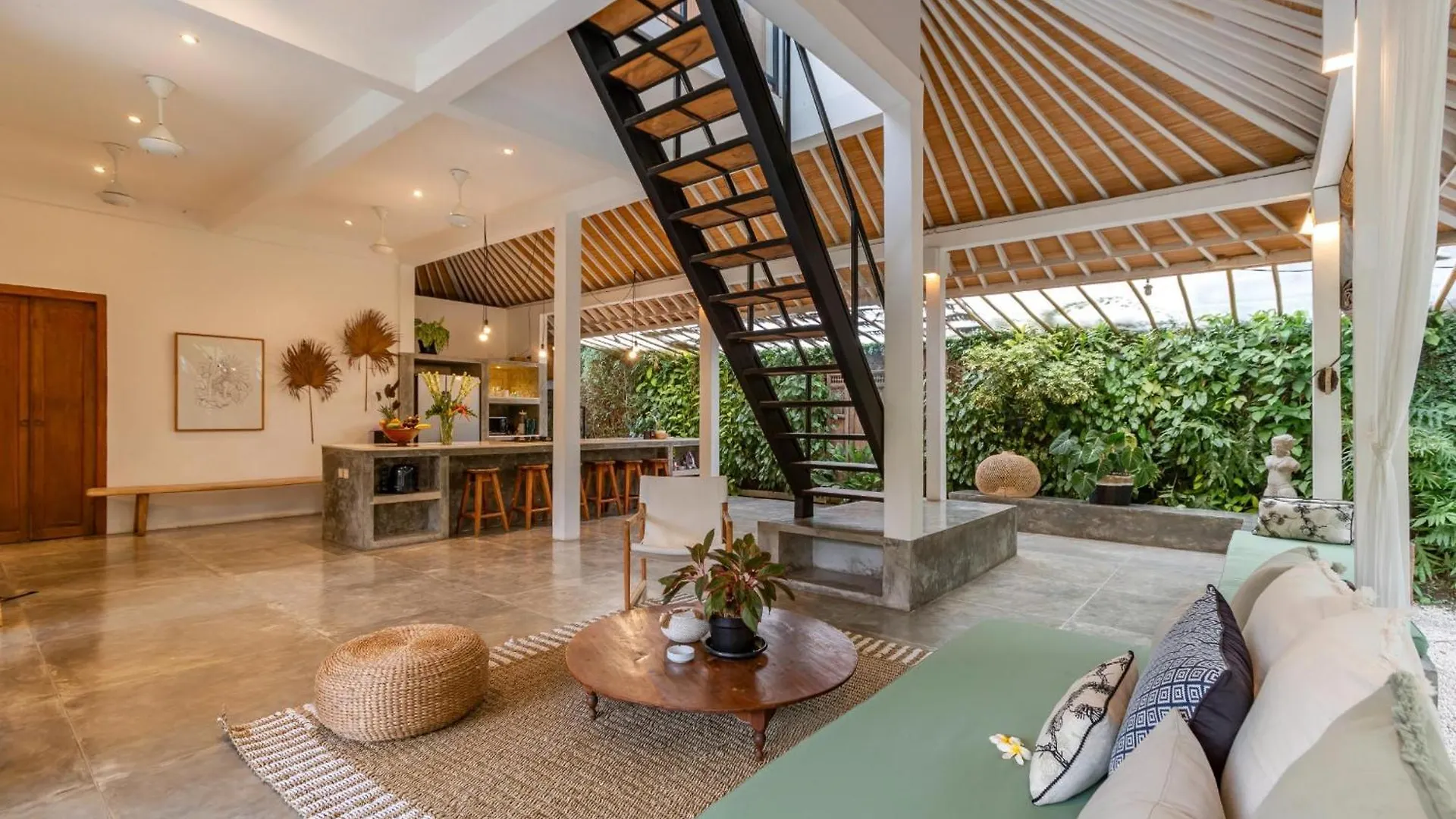 Villa Telma - Charming 2Br Villa In Central Seminyak, Walking Distance To Eat Street
